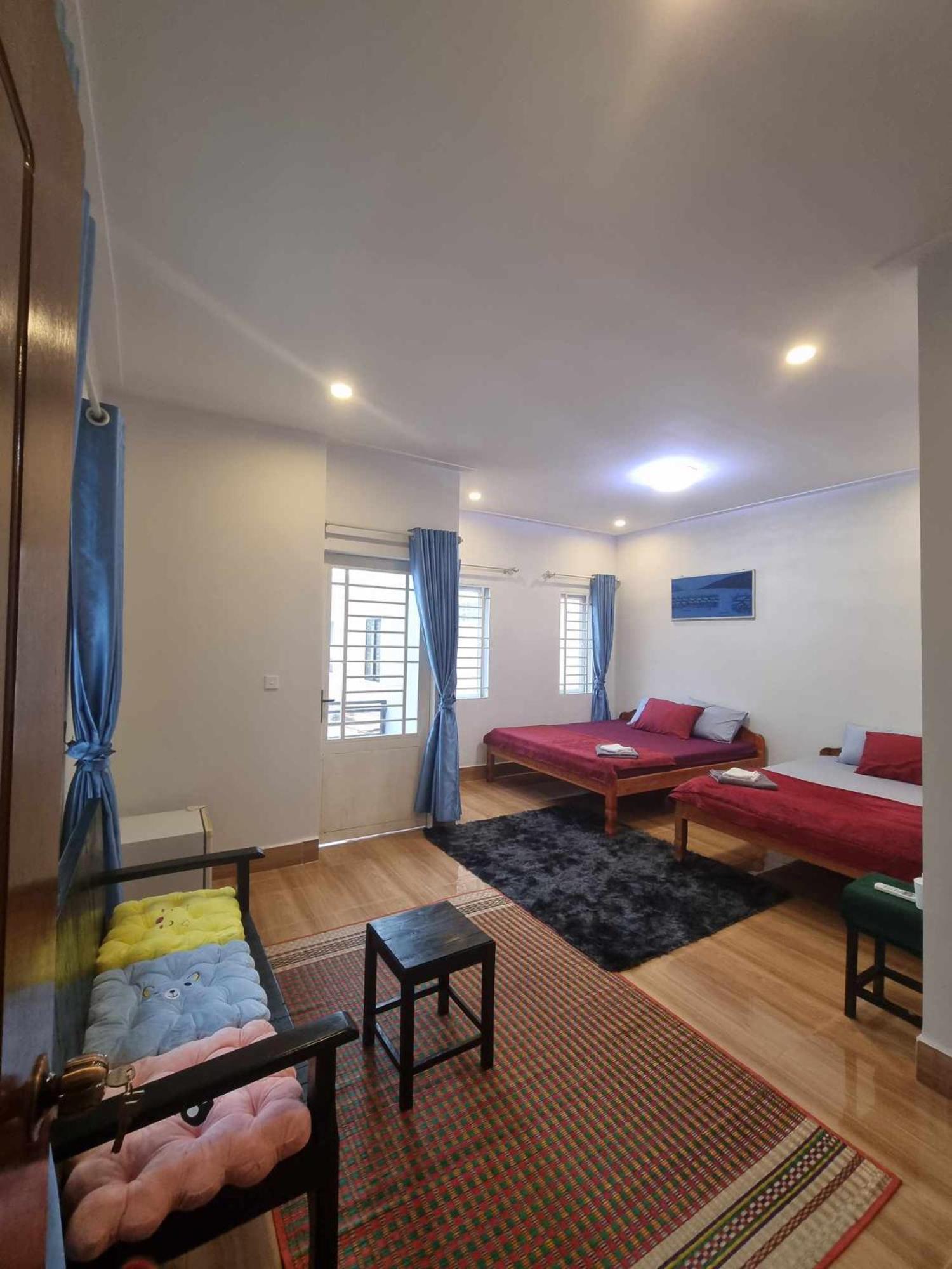 The Hub Kampot Hotel Exterior photo